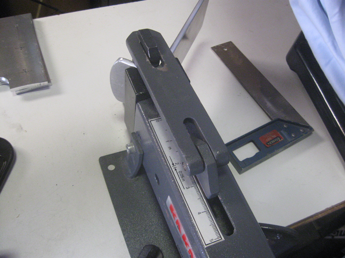 bending upright 01